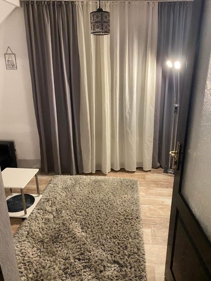 Apartament Ema บิสตริซา ภายนอก รูปภาพ
