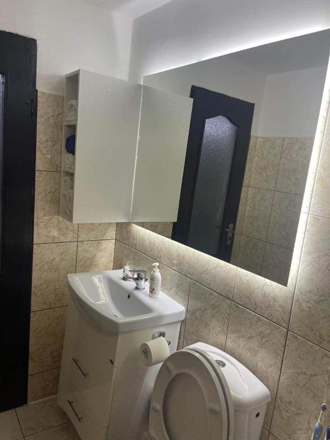 Apartament Ema บิสตริซา ภายนอก รูปภาพ